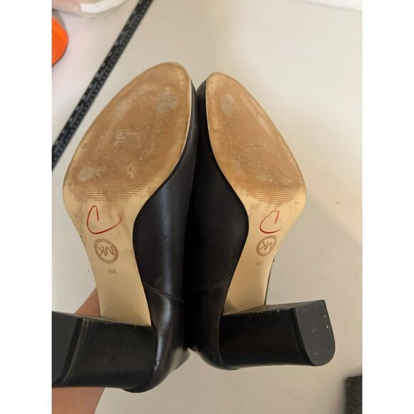 MICHAEL Michael Kors Leather Black Heeled Bootie 9M - Picture 5 of 7